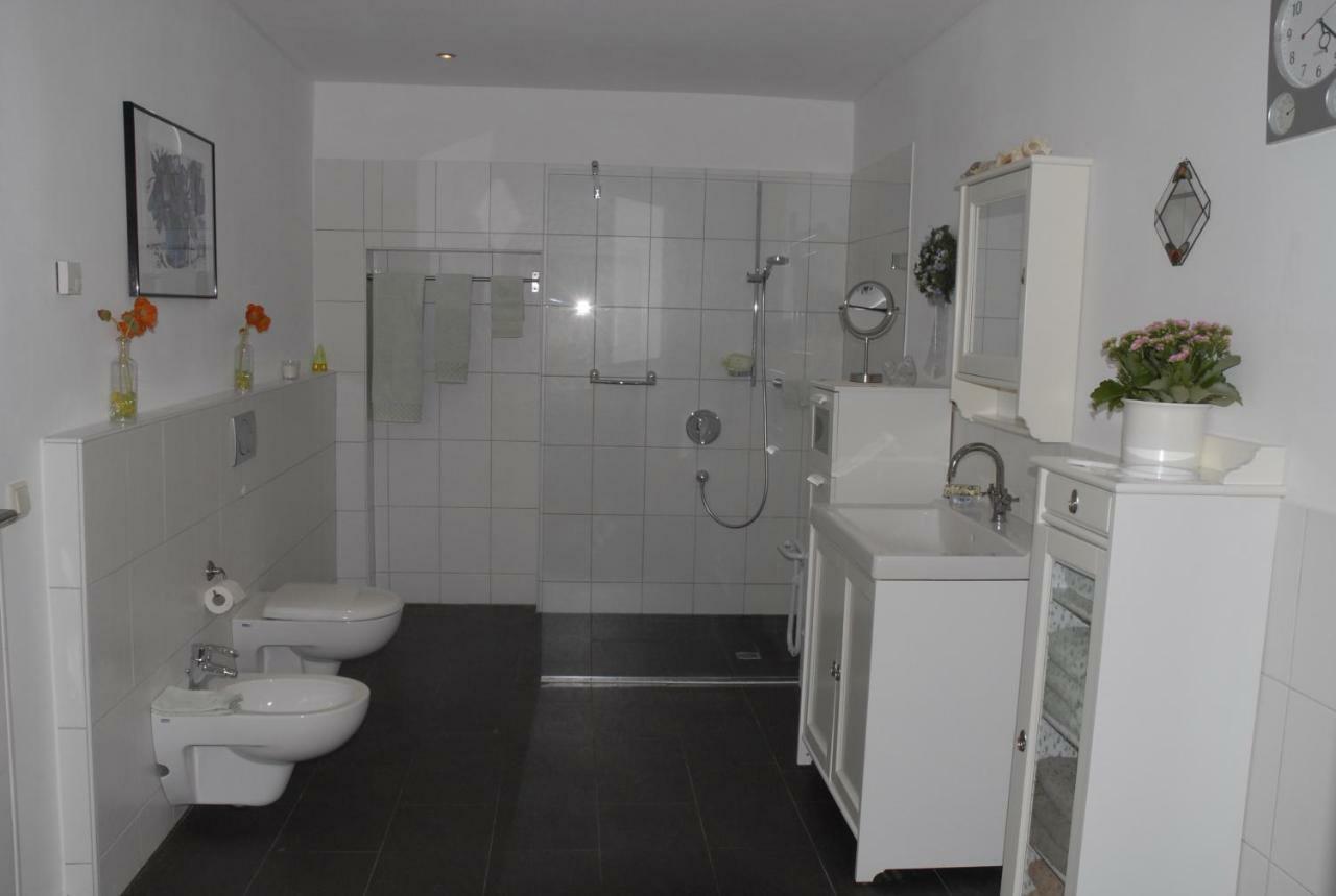 Ferienwohnung Au Pajot Ambax Esterno foto